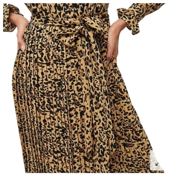 J. Crew Leopard Print Pleated Midi Blouse Dress - Picture 3 of 10